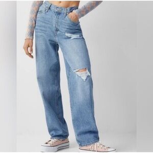 Levi’s 94’ Baggy Distressed Jeans NWT